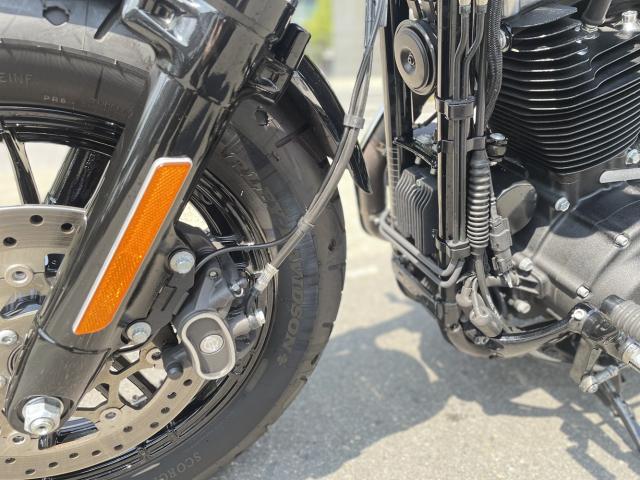 XL1200X