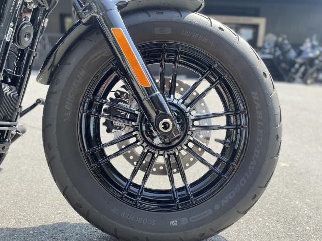 XL1200X