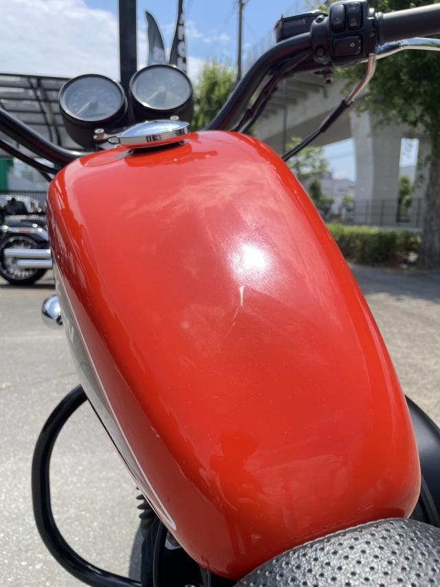 XL883R