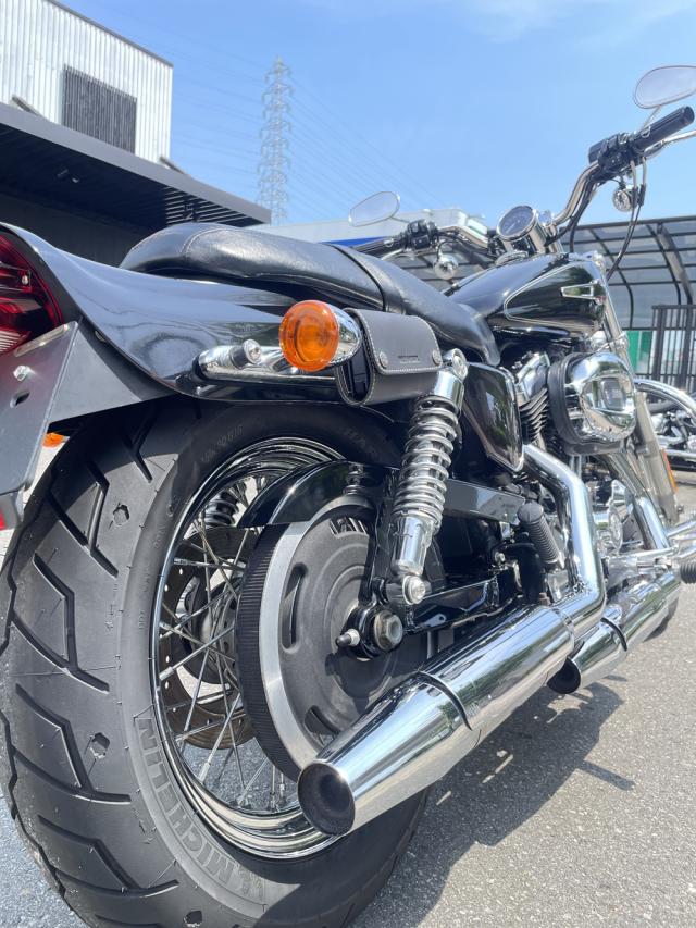 XL1200C